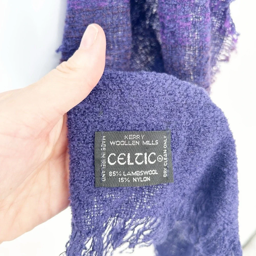 Kerry Woollen Mills Celtic Womens Purple Lambswool Blend Fringed Wrap Shawl OS